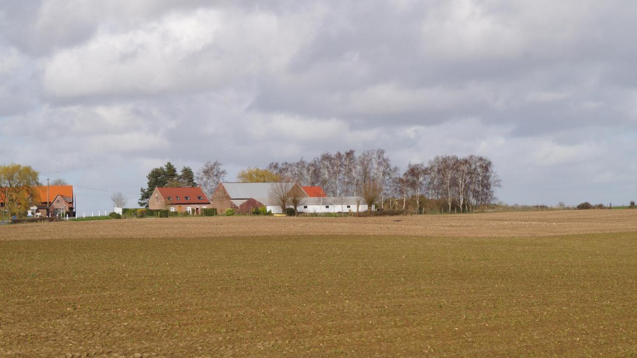 Sur La Route Des Monts Apartment Bailleul  Exterior foto
