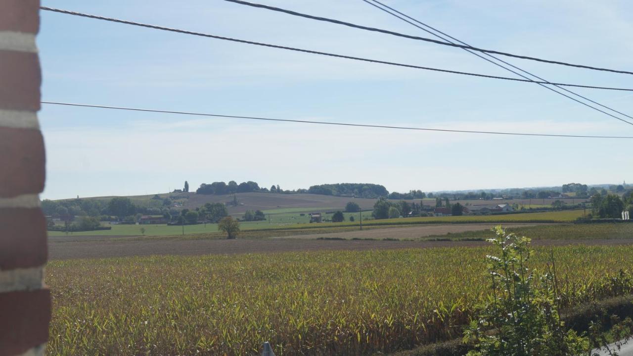 Sur La Route Des Monts Apartment Bailleul  Exterior foto